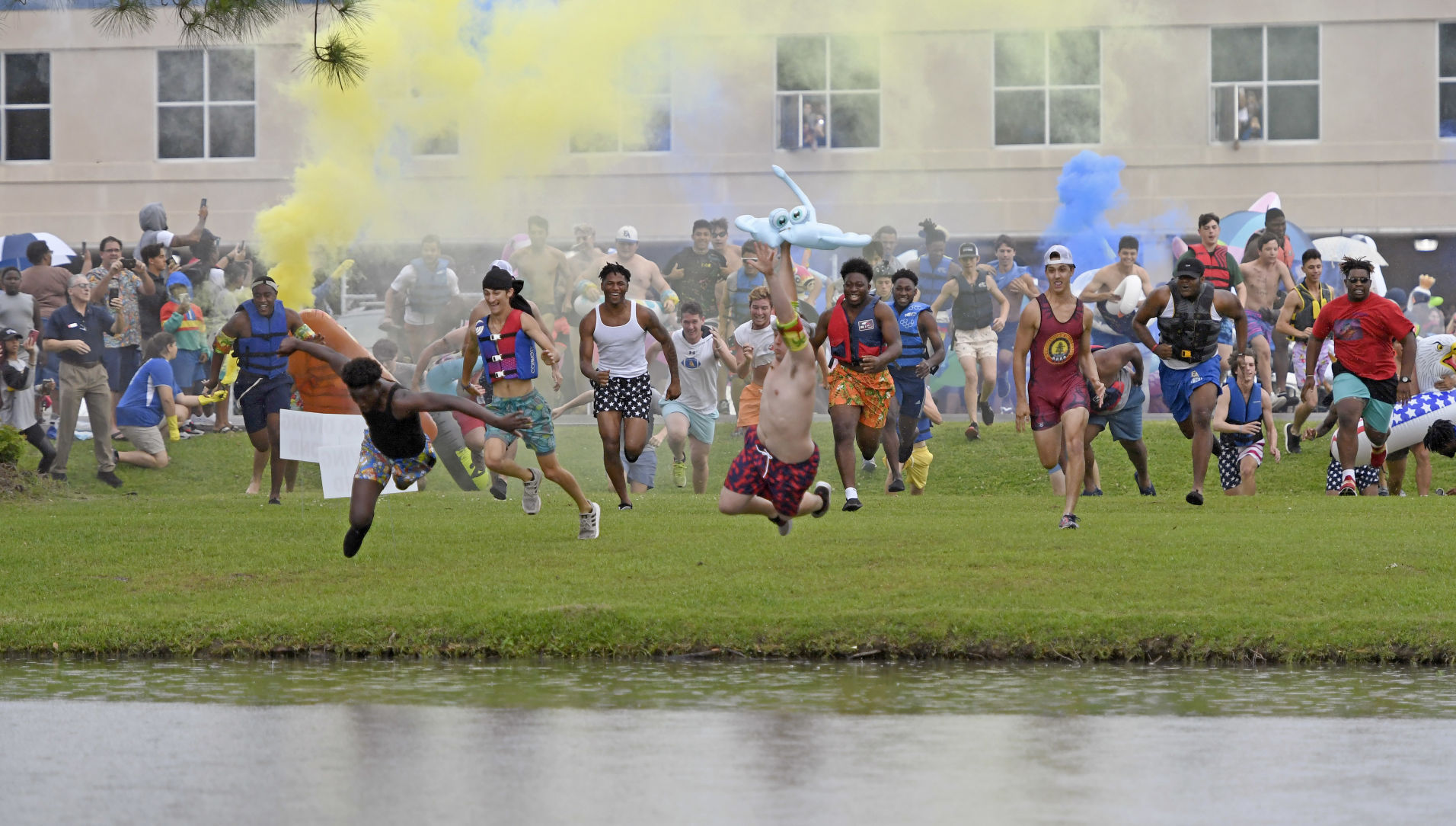 pondjumpasc0024.051619 bf.jpg